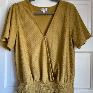 Mustard Shot Sleeved Top